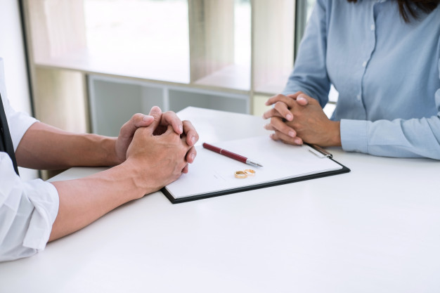 Divórcio e partilha de bens