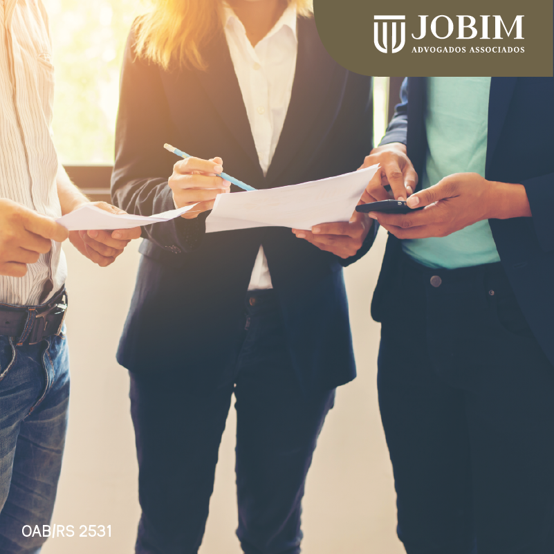 Trabalhadores discutem contribuição sindical após a MP